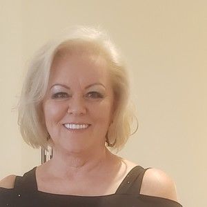 Meet your Posher, Vicki